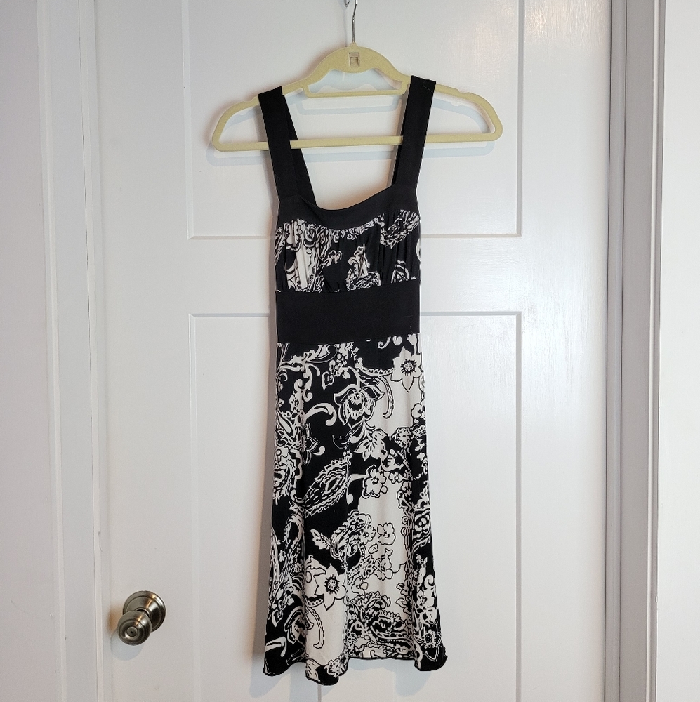 Black and white summer dress